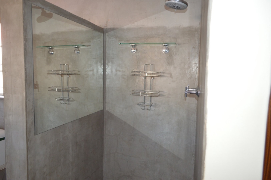 5 Bedroom Property for Sale in Flamwood North West